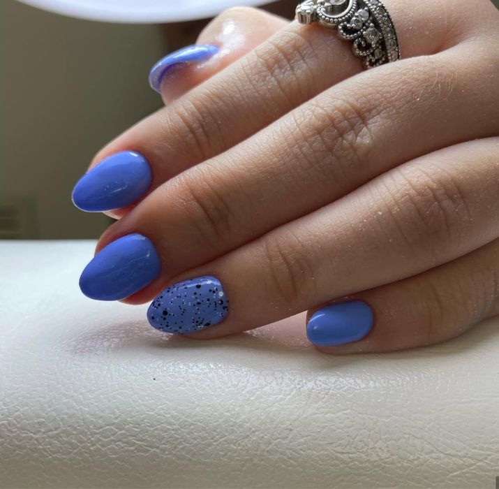 Маникюр пеликюр наращивание