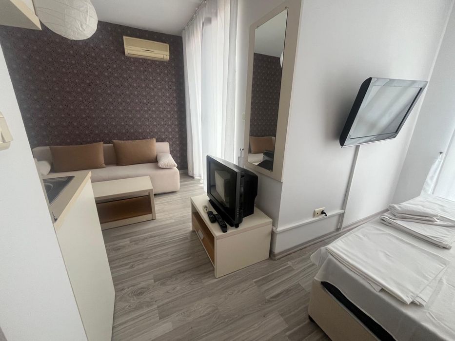 Продава се Едностаен апартамент в к.к. Слънчев бряг - 40 кв.м за 1175 €/кв.м - Снимка #9