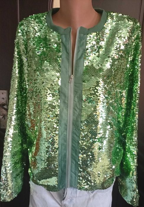 Geaca full paiete verzi