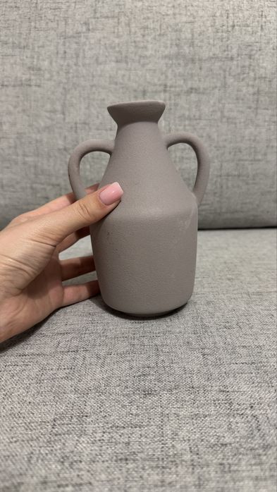 Decoratiuni culori neutre