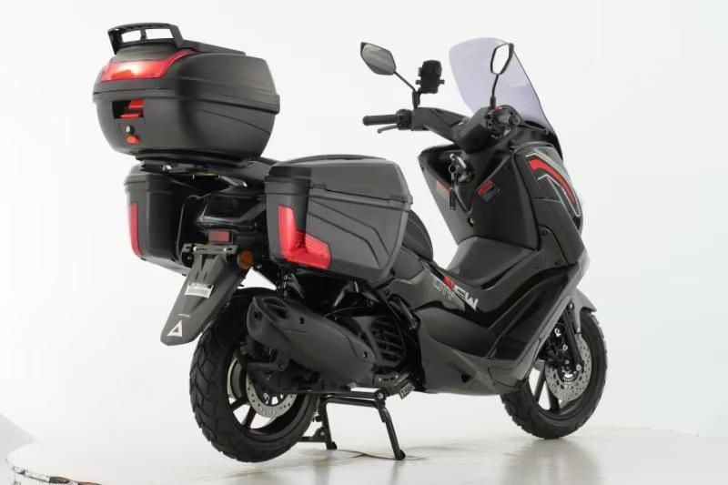 Скутер Nmax 200 куб