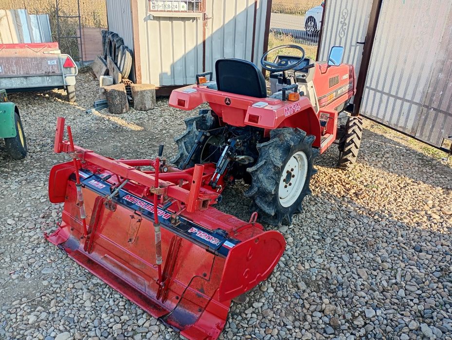 Tractoras /tractor japonez de gradina