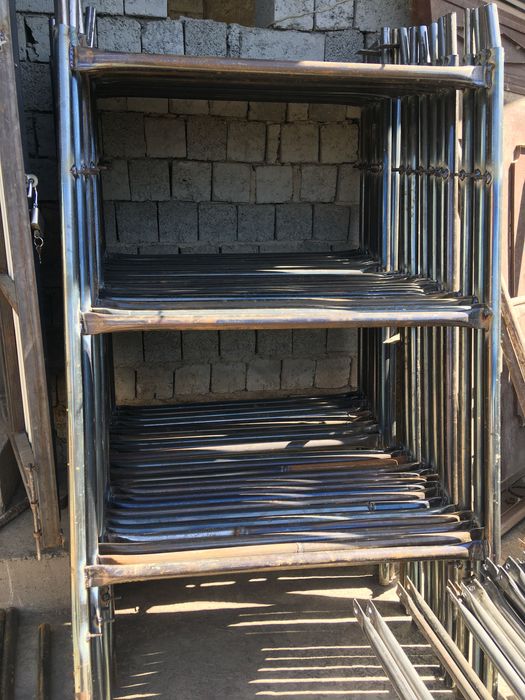 Леса  400000 сум.