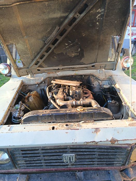 Vând aro 243 motor Brașov
