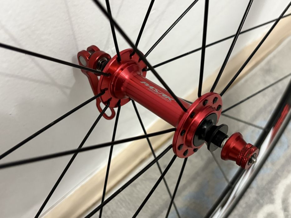 Пара колес PASAK