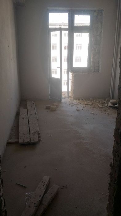 Karobka uy sotiladi.