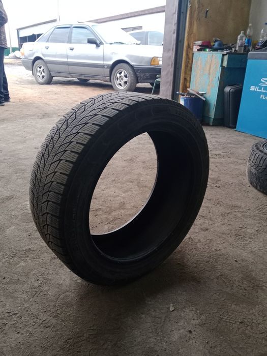 Продам резину r 18