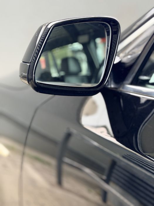 BMW 5 Series 2010 — imagine 5