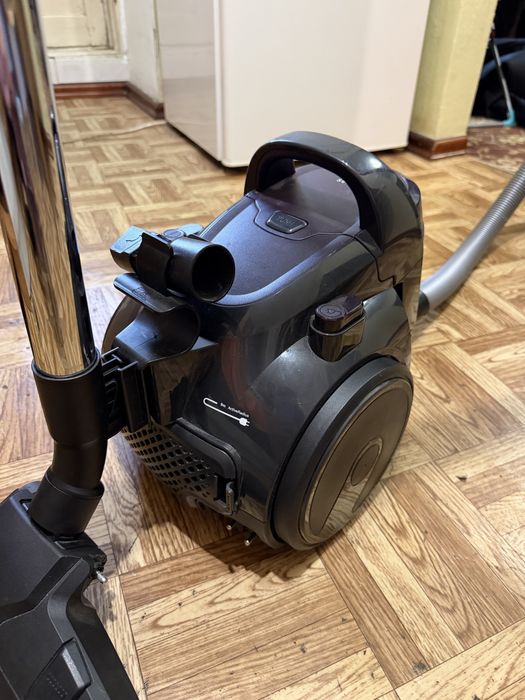 Пылесос Bosch Series 2