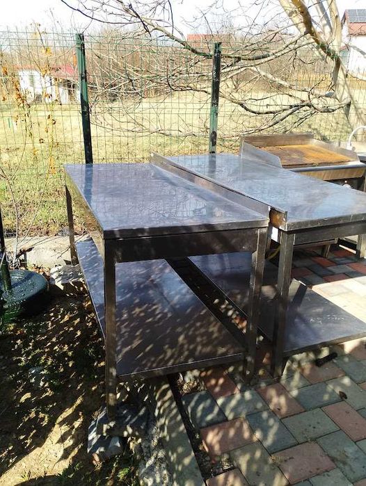 masa  mese chiuvete  de inox   de restaurant