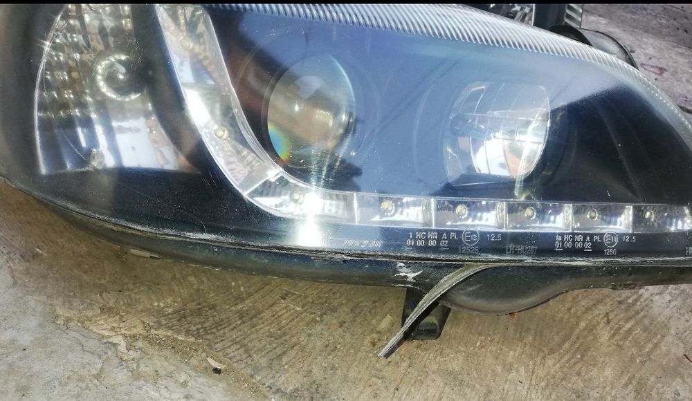 Фарове Opel Astra G