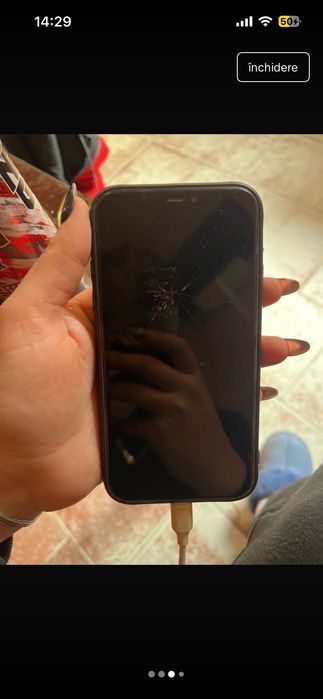 Vând iPhone XR 64 GB