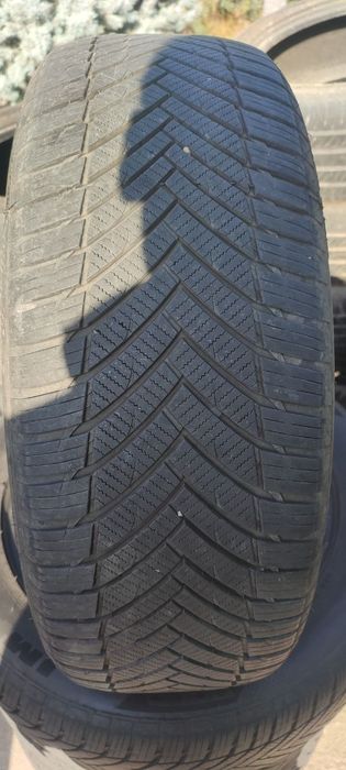 Imperial 235/55R19