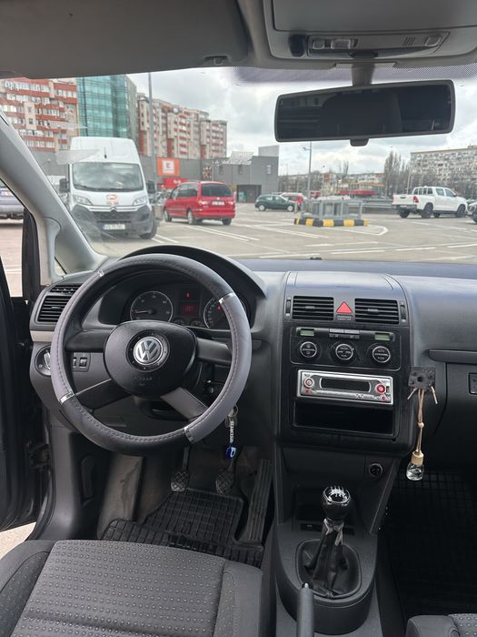Vand Volkswagen Touran 2.0 140cp