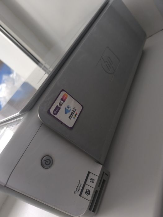 Продам 2в 1 цветной принтер