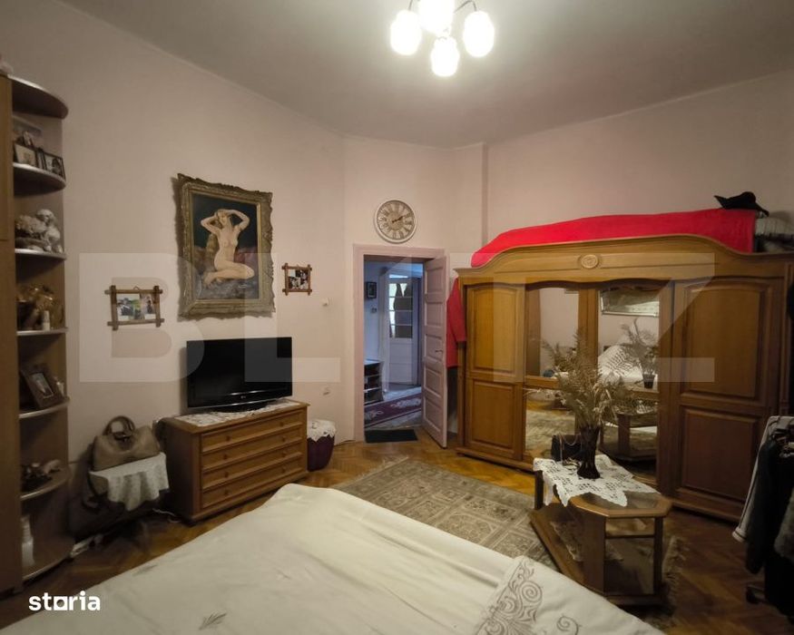 Casa 9 camere, 200 mp utili, zona Bd. Titulescu
