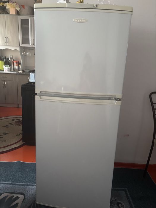 Продается холодильник 50000тг