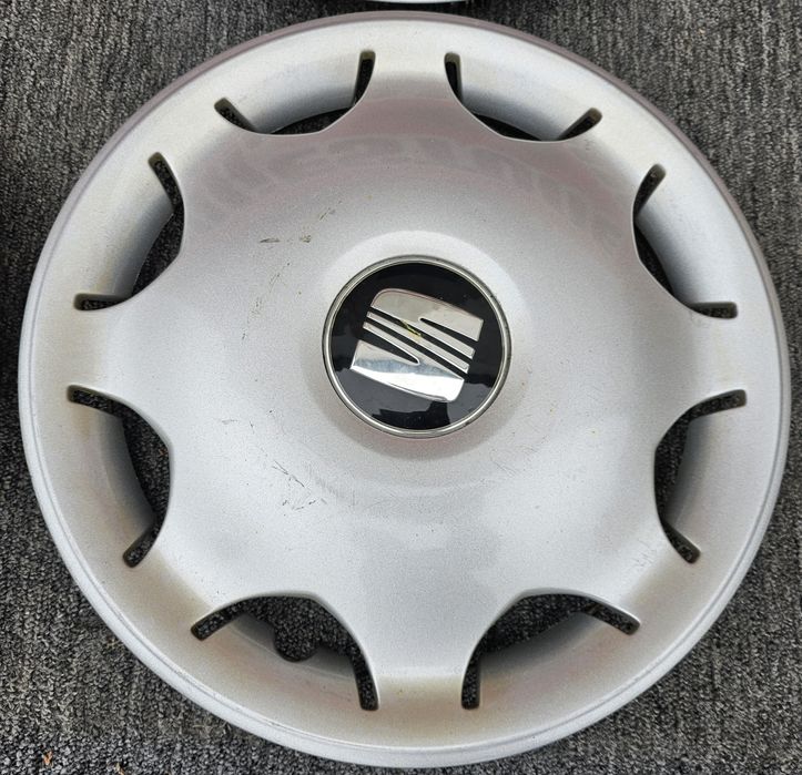 Capace Roti / Capace Jante De Tabla 13'' Seat Ibiza , Seat Mii