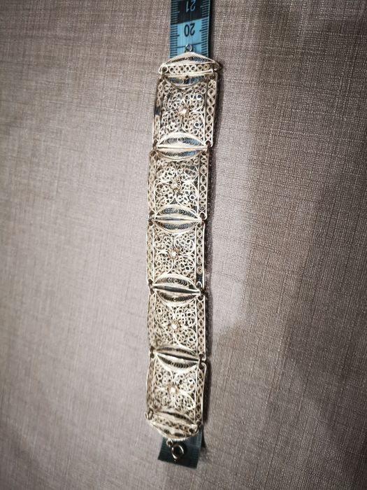 Стара сребърна филигранна гривна