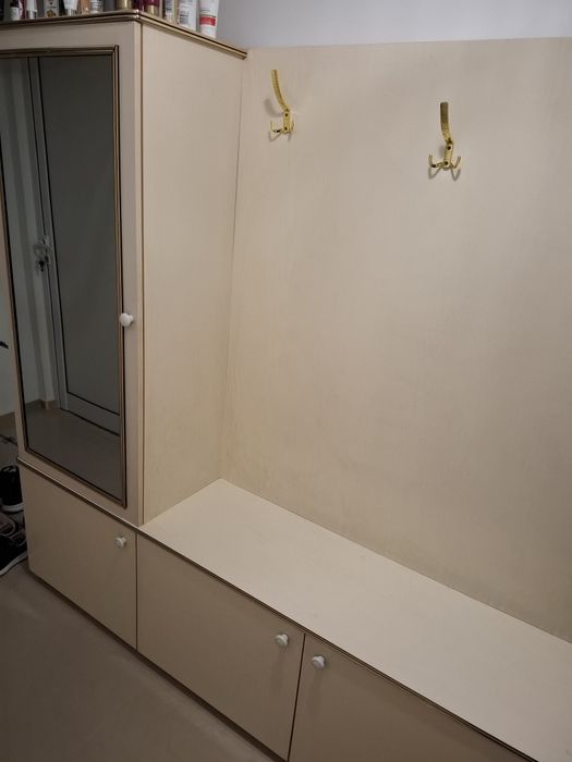 Продавам разтегателни дивани