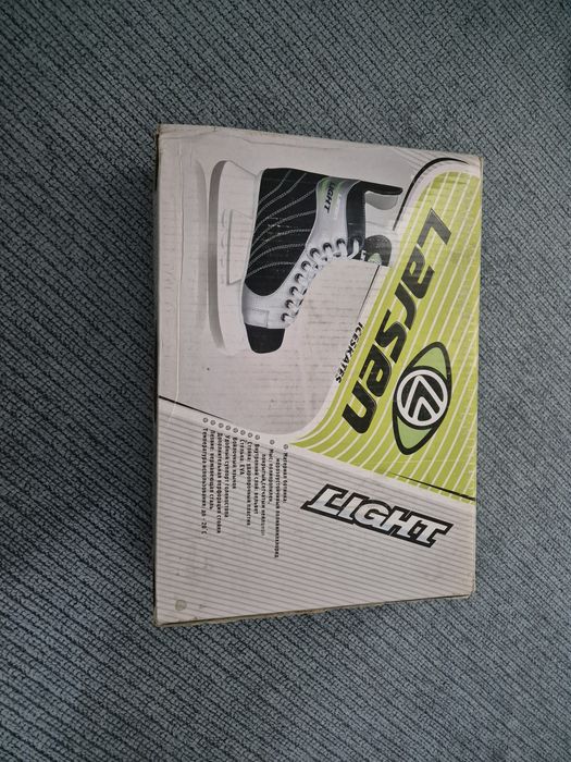 продам коньки хоккейные