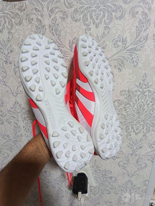 Sarakanojka butsi adidas orginal