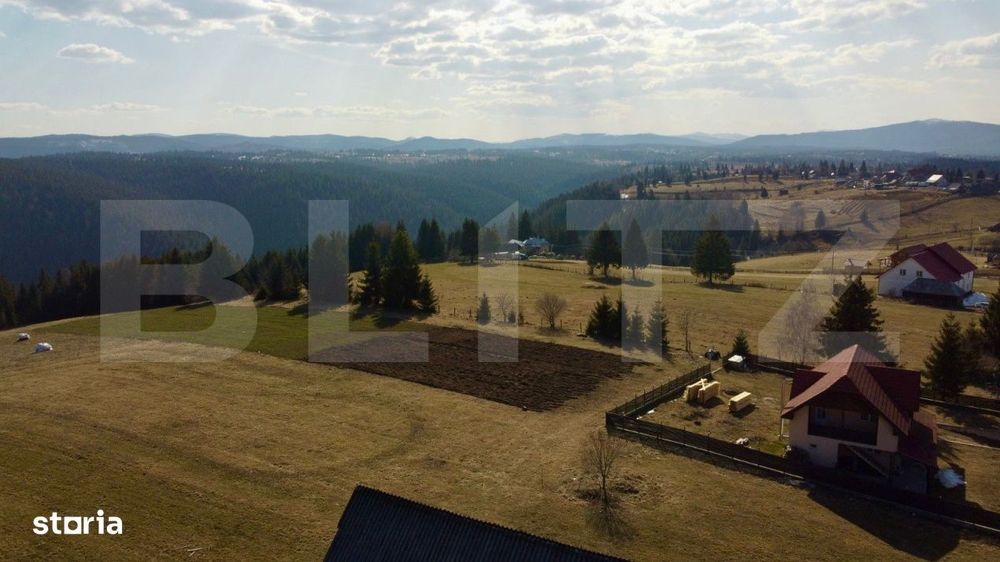 in EXCLUSIVITATE - Teren de vanzare cu priveliste spectaculoasa – Ra