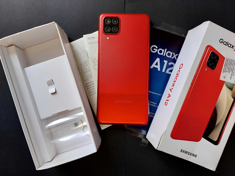Смартфон Samsung A12