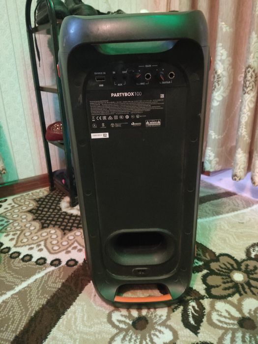 JBL Partybox100 original