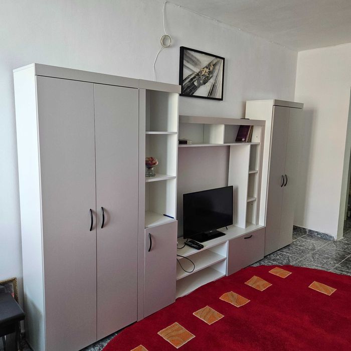 Garsoniera de inchiriat