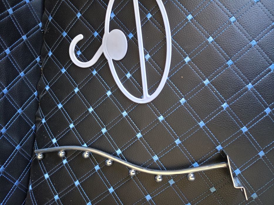 Подставка для шапок