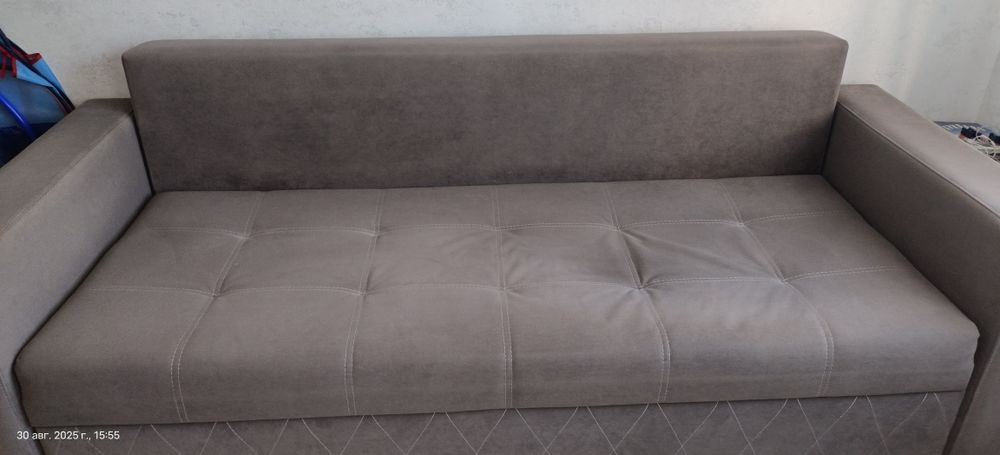 Продам диван в отличном состоянии