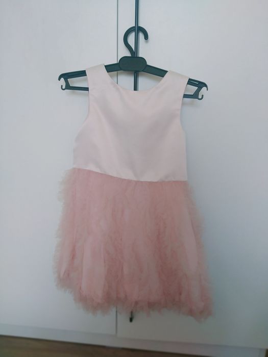 Продам детские платья