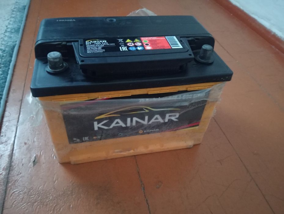 Продам Акумулятор почти новый