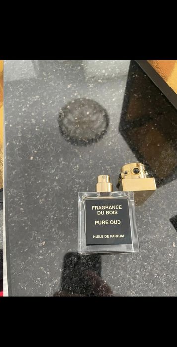 Parfum editie limitata de colectie Fragrance du Bois Pure Oud