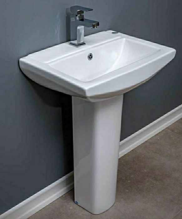 Раковина с ношкой 56 см