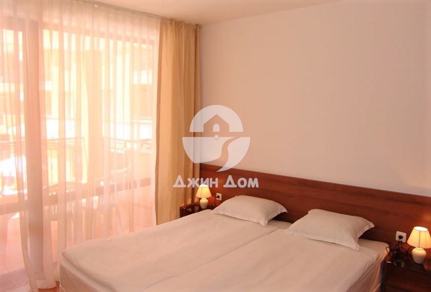 Продава се Двустаен апартамент в к.к. Слънчев бряг - 83 кв.м за 1151 €/кв.м - Снимка #2