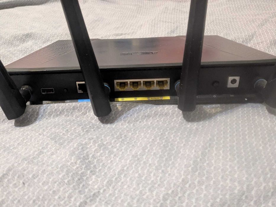 Router ASUS RT AC87U