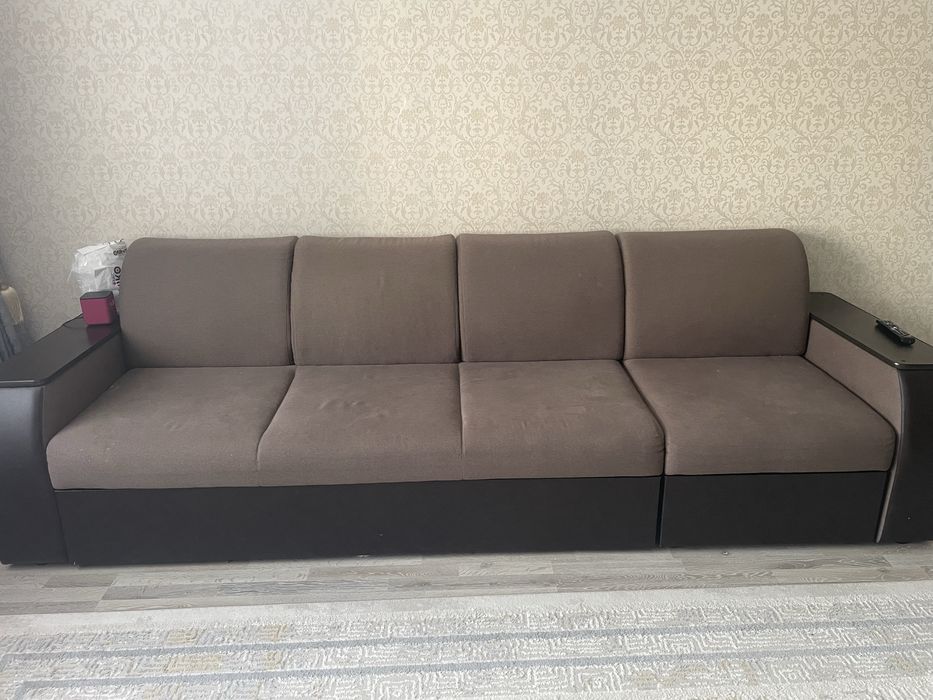 Диван для гостиной