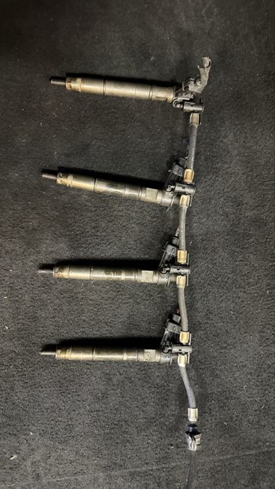 Дюза / Дюзи / Chyrsler Voyager 2.8 CRdi / 2008-2016г./Bosch 15062058F