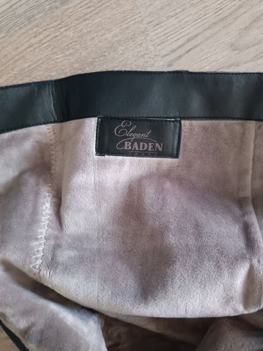 Продам кожаные весенние сапоги
