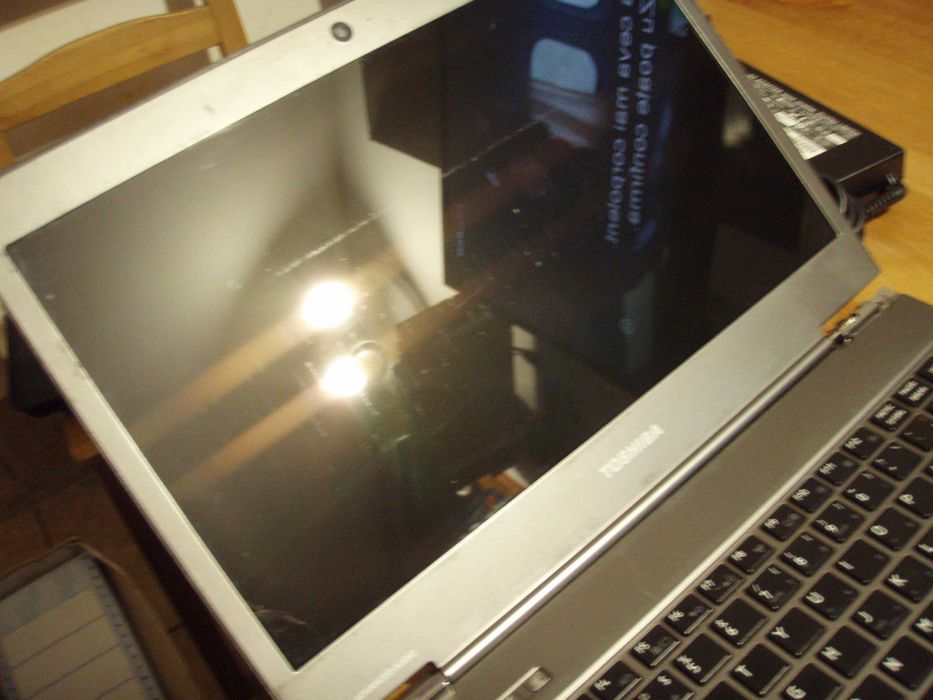 Dezmembrez Toshiba Ultrabook Satellite Z830 i5-2467M 1.6Ghz 2GbRAM