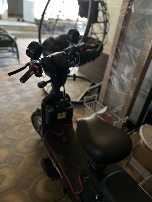 Скутер леопард))