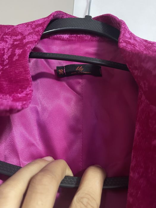 geaca scurta catifea Bby