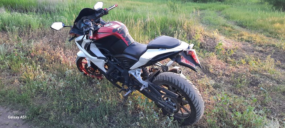 Продам мощный racer storm 250