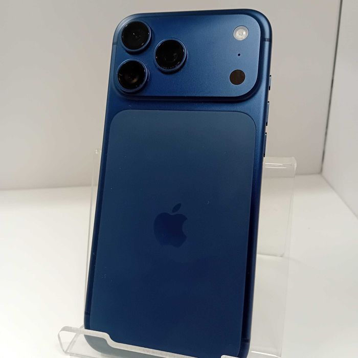 Iphone 17 ProMax 256 Gb 21cicluri incarcare (ag49 Esplanada b.9156) Garantie 2 Ani