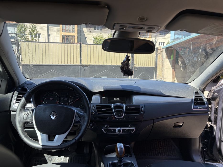 RENAULT Laguna 2012 — imagine 5