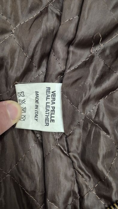 Продам кожаную куртку.