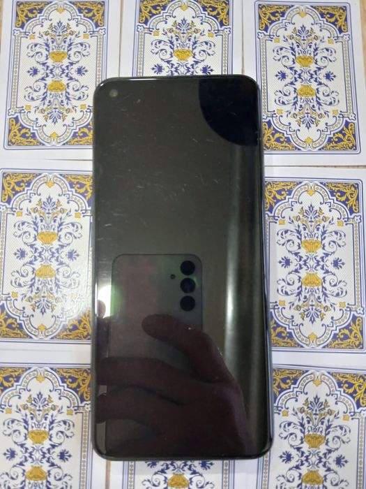 Продам OPPO A54.