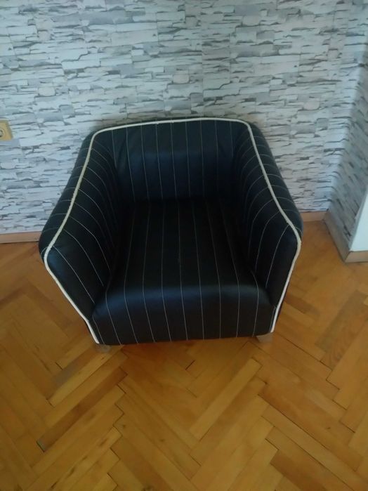 Кожено кресло без забележки